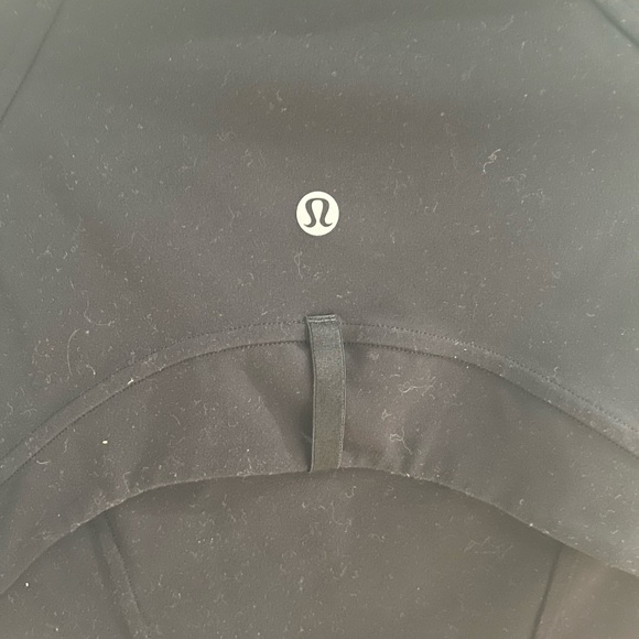 Lululemon cropped define jacket (old model) - Picture 4 of 8